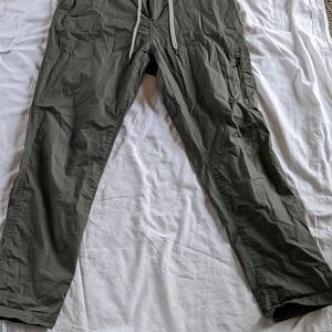 Young women's pants